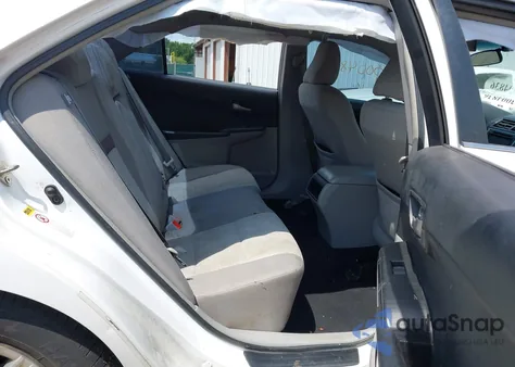 2014 Toyota Camry L z USA, uszkodzony, nr VIN 4T1BF1FKXEU864247